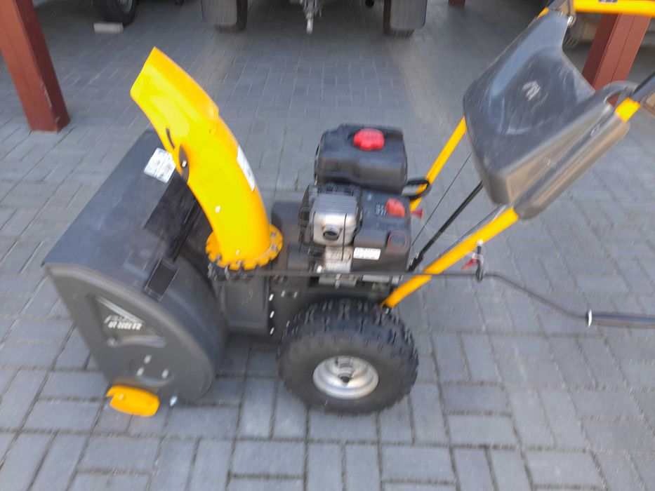 Odśnieżarka STIGA ST3262 PB. stan idealny przepracowała ok.10 h garaż