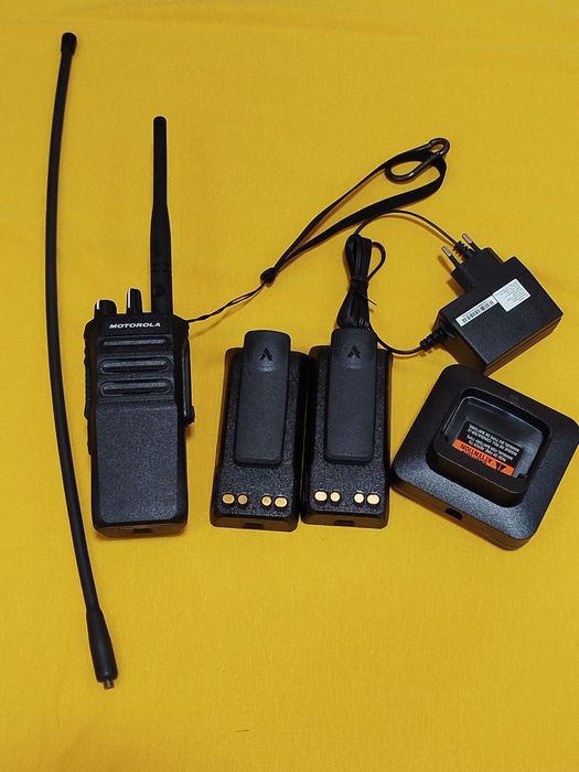 Радіостанція портативна Motorola R7