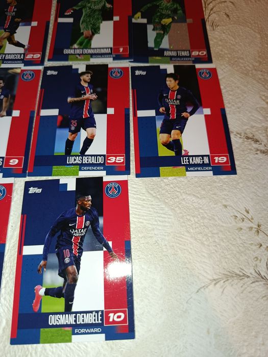 Карточки футбольный клуб ПСЖ Topps  футболисты Пари Сен Жермен PSG