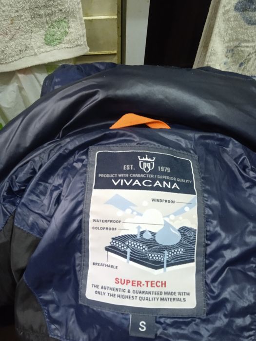 Продам теплу куртку