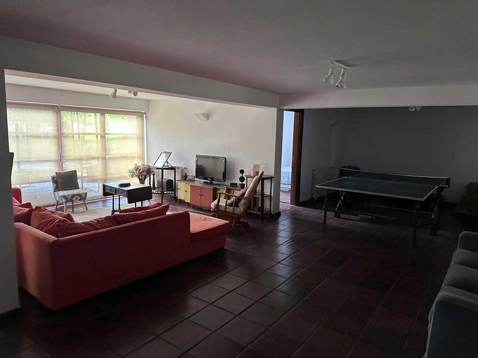 SUITE c/ WC PRIVADO em Caxias/Paço-de-Arcos/QtaMoura - €550