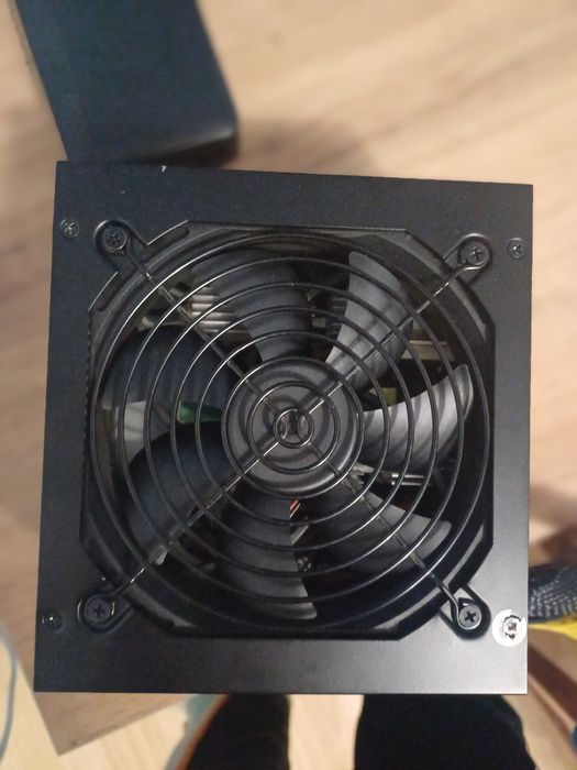Продаю блок живлення на 460w,від Cooler Master
