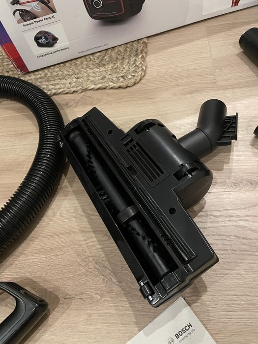 Aspirador BOSCH BGL6POW2 Séie 6 ProPower (76 dB - Saco de pó 4 L)