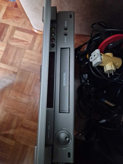 Video gravador Thomsom Scenium VPH7090