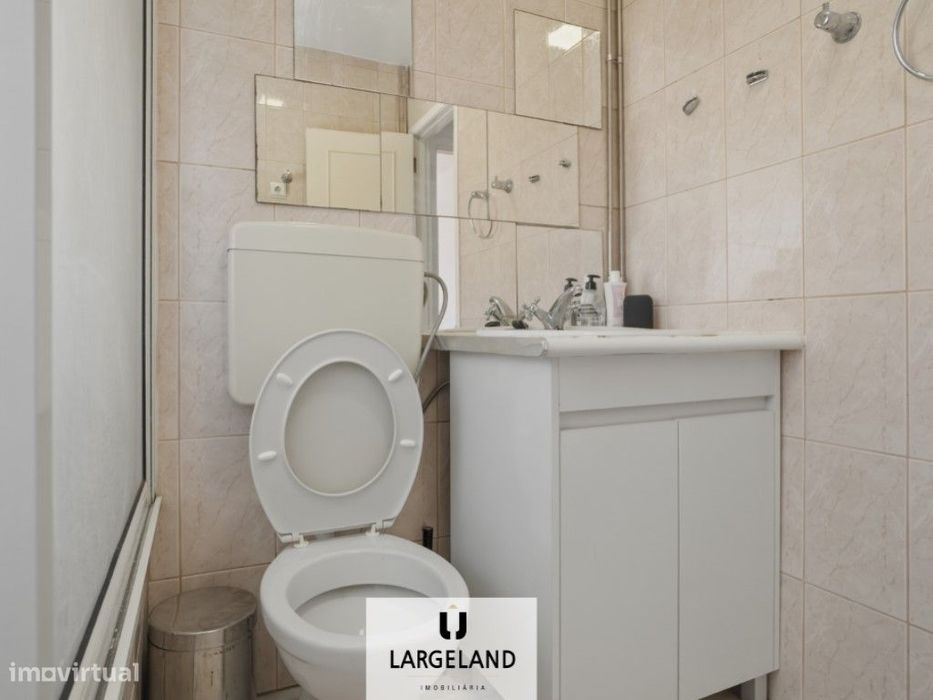 Imovel T4 para investimento