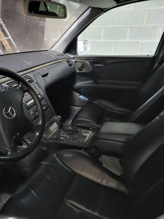 Mersedes W210  Е320