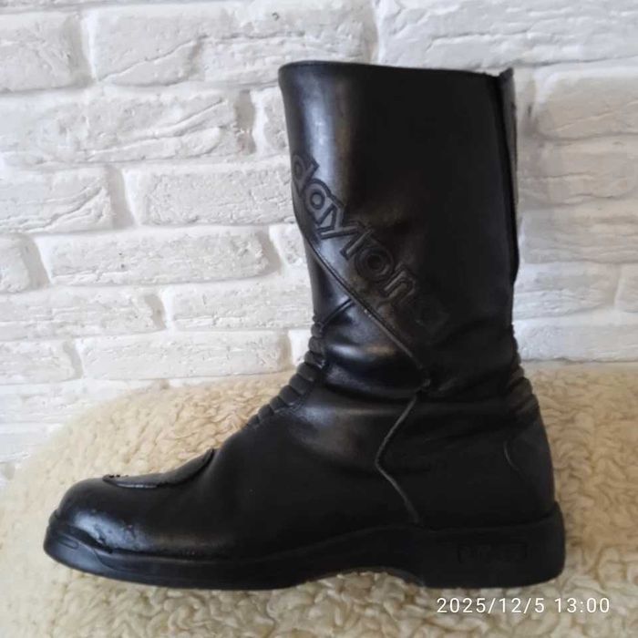 Шкіряні байкерські мотоциклетні  італійські чоботи daytona, розмір 42