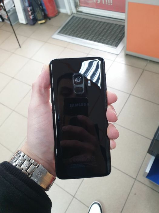 Терміново!!! Продам Samsung S9 4/64, Б/В