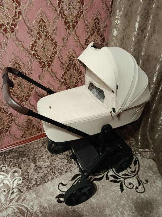 Продам коляску Карело ультра