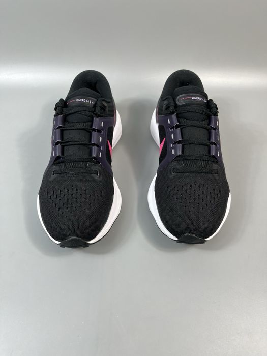 Кросівки Nike Vomero 16 36.5 розмір (по стельке 23 см)
