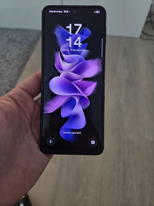 Samsung flip 3 256g