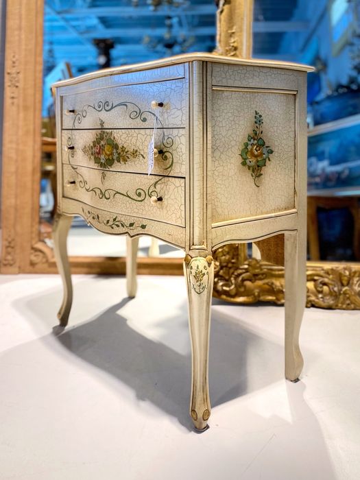 Drewniana Komoda recznie malowana