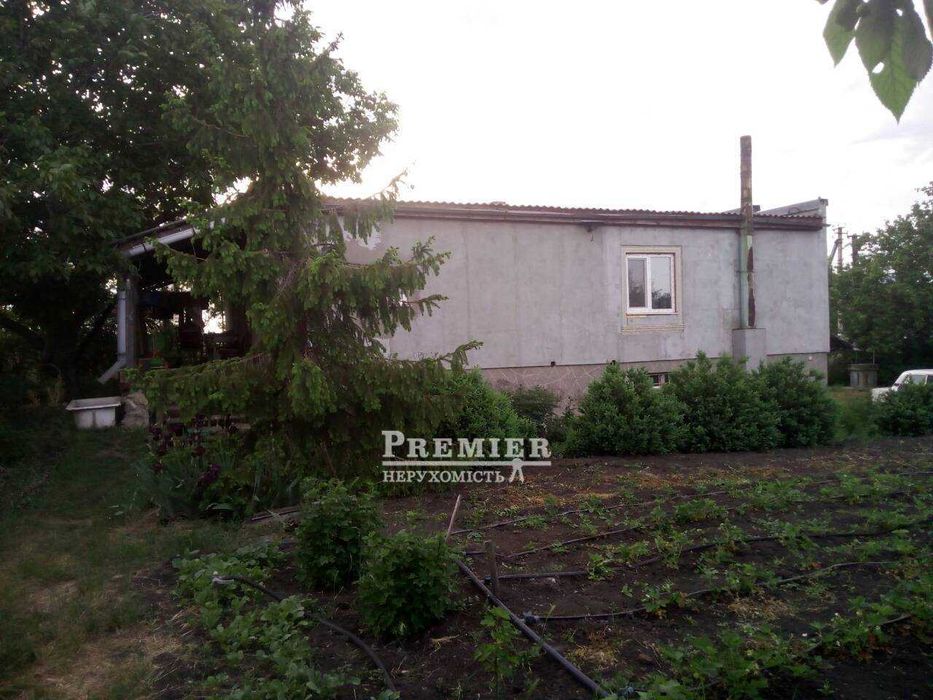 Продам 2-х поверховий будинок