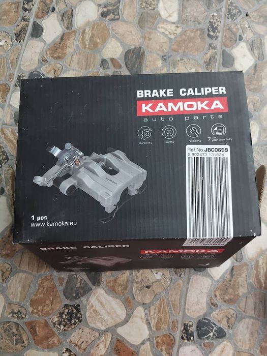 Продається супорт до Opel Vivaro