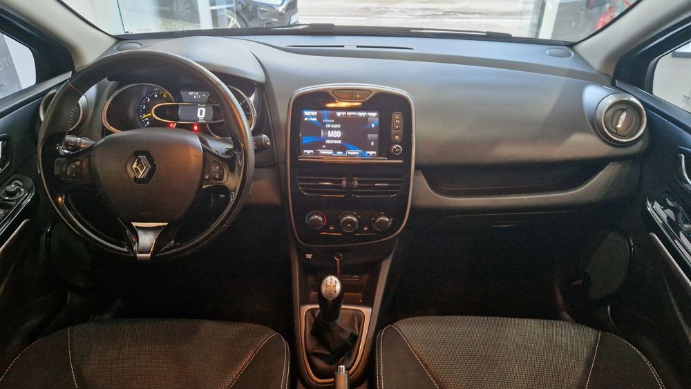 RENAULT CLIO ST 1.5 DCI