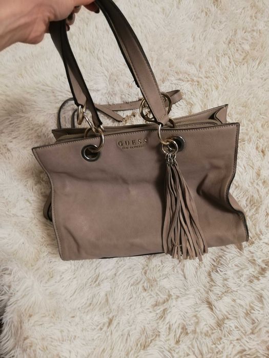 torebka Guess beżowa TOREBKA GUESS VG709423/FOREST SZOPERKA