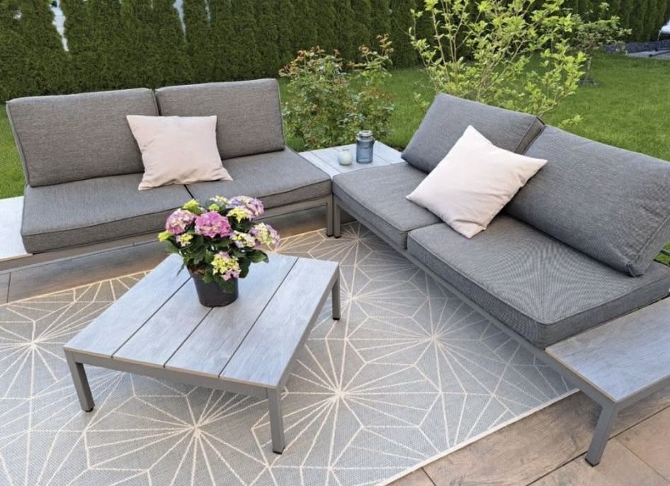 Zestaw mebli wypoczynkowych