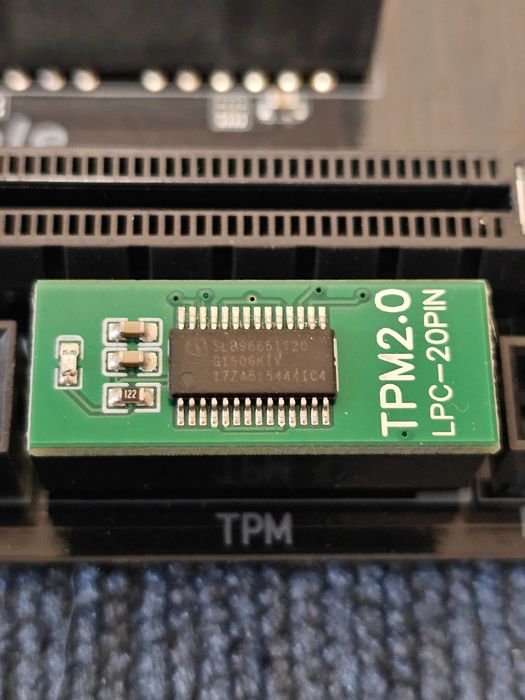 Комплект i7-7700 + Gigabyte GA-H270-HD3 + RAM DDR4 16 Gb + TPM 2.0