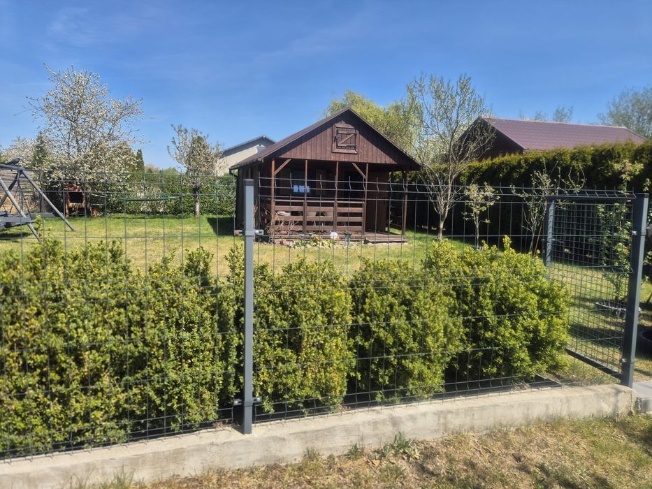 Zadbana działka ROD z domkiem 35 m² + antresola | Rumia