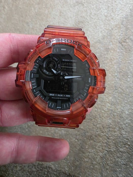 Zegarek Casio G-Shock GA-700SKE