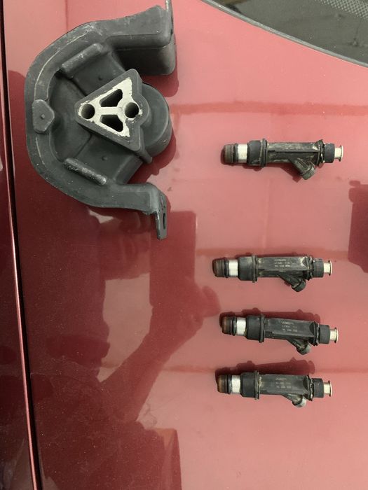 Продам передні колодки