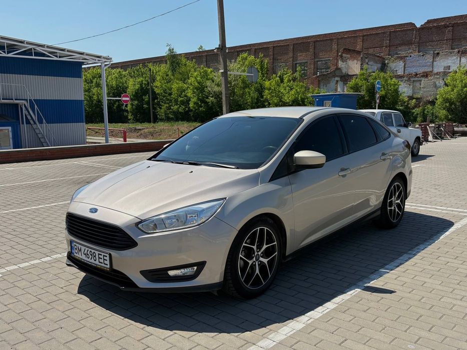 Ford Focus 2017 бензин
