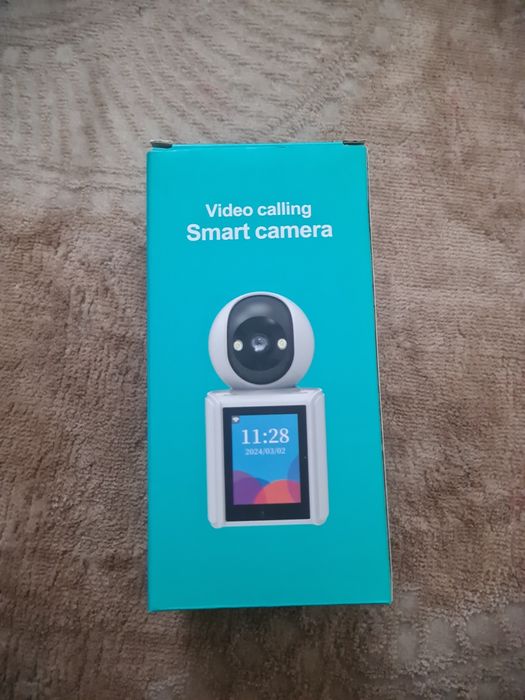 Розумна IP-камера з екраном та функцією відеодзвінка (iCSee)