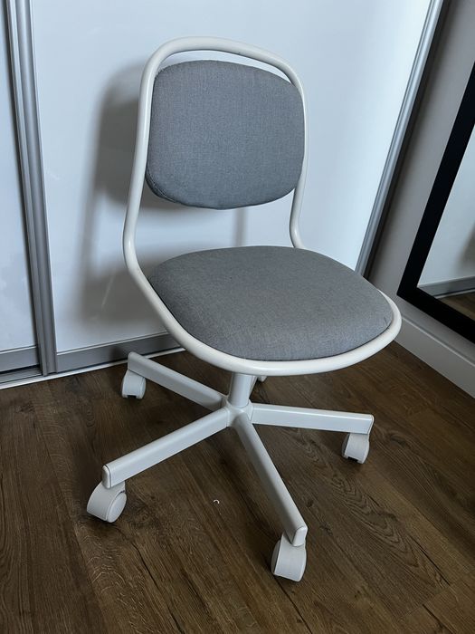 ÖRFJÄLL Dziecięce krzesło biurowe IKEA