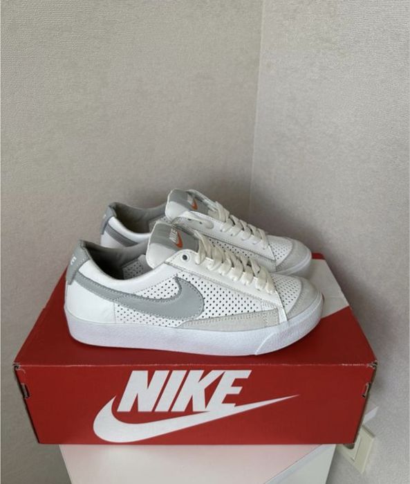 Продам кеды Nike