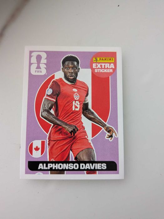 Alphonso Davies Extra Sticker Bordô 2026