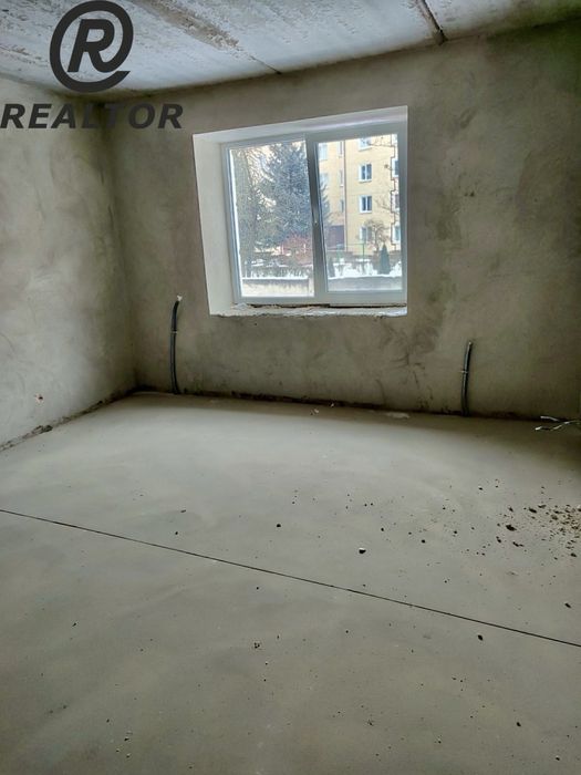 Продається 1-кімнатна квартира в новобудові в центрі міста. Чортків