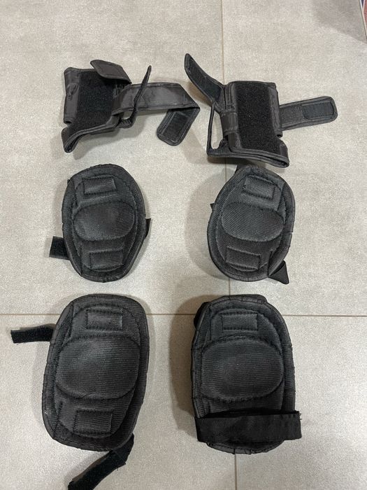 Захист для роликів розмір s