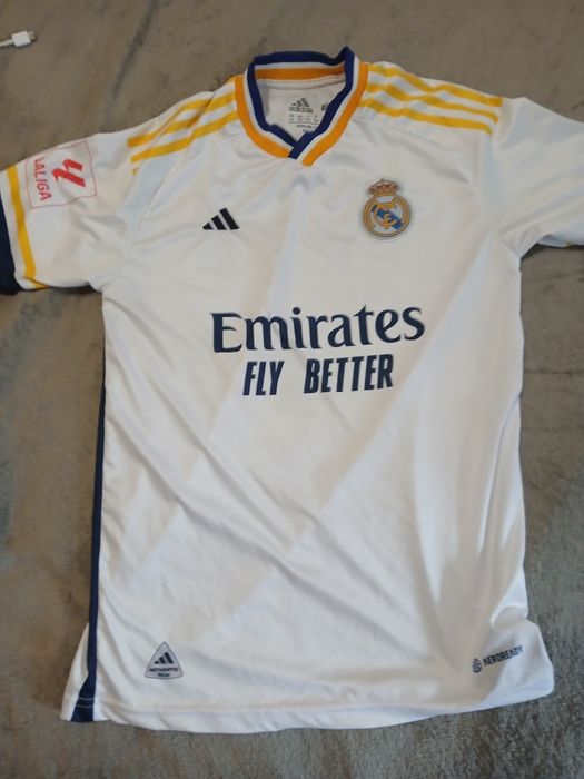 Футболка вини футбольна