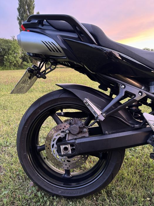 Yamaha FZ6 N S2 2010