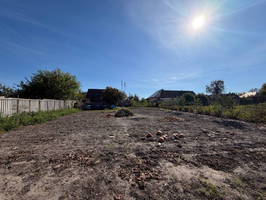 Продам будинок в центрі Білозірʼя