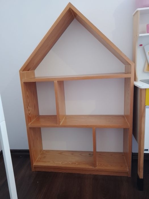 Półka domek dla lalek