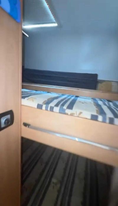 BÜRSTNER A576 Fiat Ducato 2.8 JTD, apenas 91.700 kms, painel solar, ar condicionado, 6 lugares para dormir.