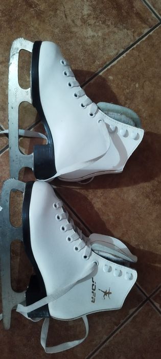 Łyżwy rozmiar 29