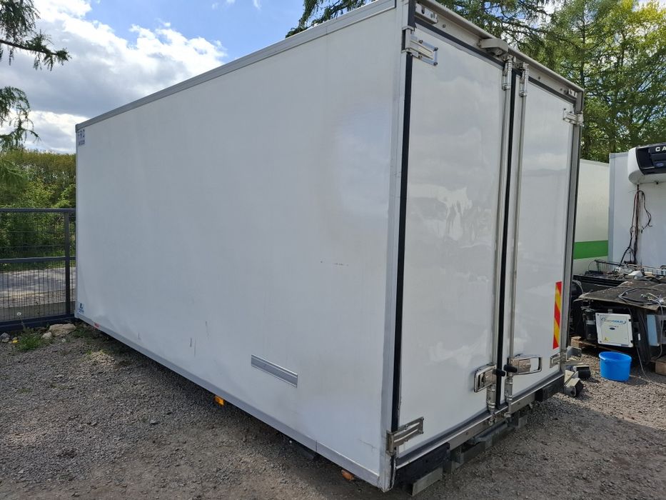Kontener Chłodnia  6m  przechowalnia z  transportem