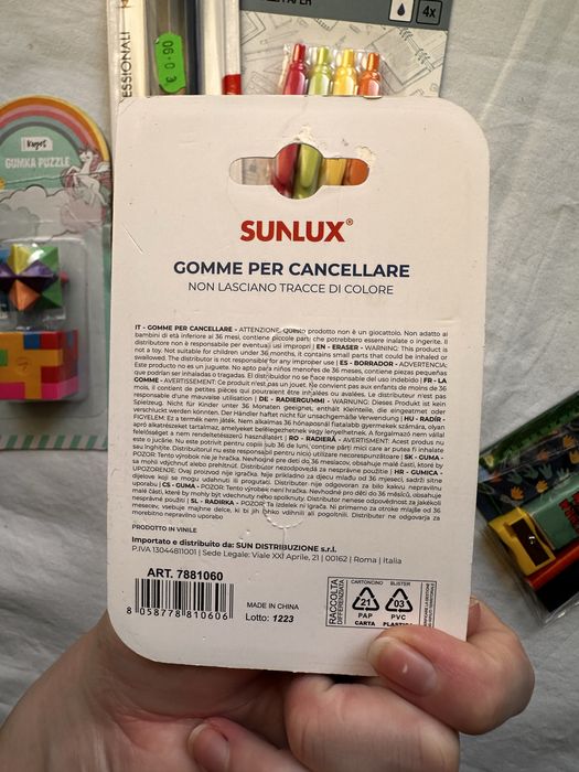 Artykuły szkolne zestaw przyborów szkolnych