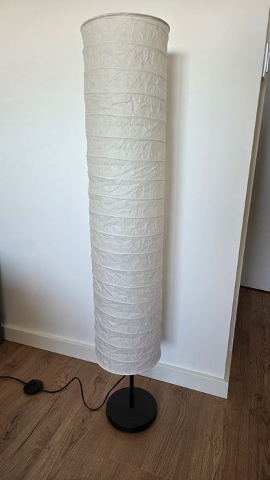 Candeeiro de pé IKEA HOLMÖ
