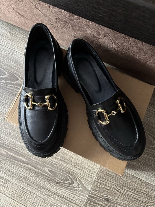 Шкіряні жіночі лофери WOAW