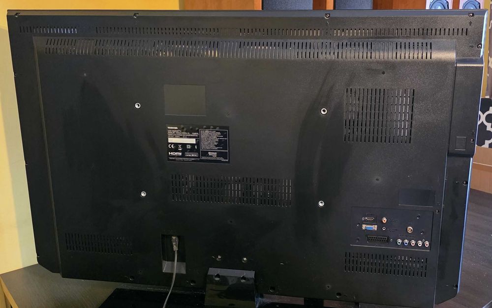 Telewizor  TOSHIBA 42 "
