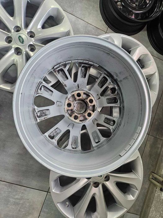 Диски Land Rover Discovery 5/120 R20 8.5J ET47 dia72.6mm