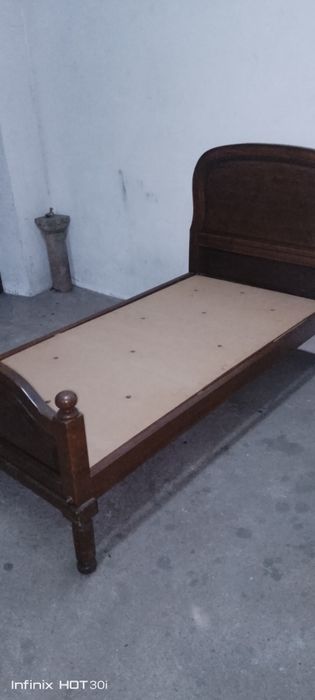 2 Camas  de solteiro
