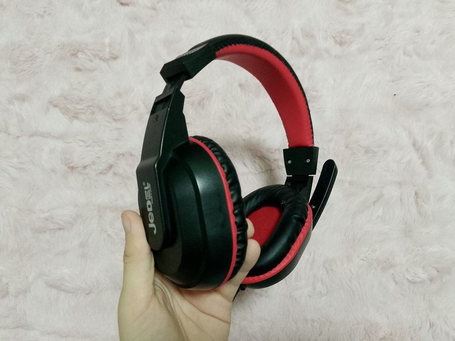 Игровые наушники