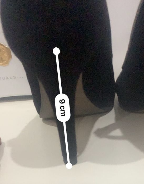 Sapatos em pele, como novos, T. 35