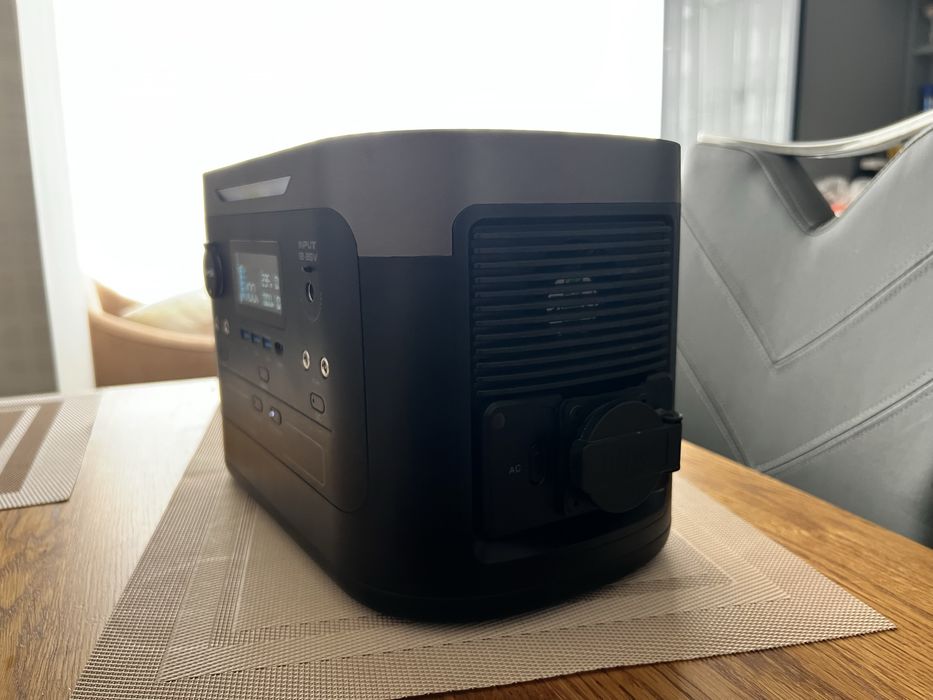 Зарядна станція LNTNE OPS 1000w, повербанк.