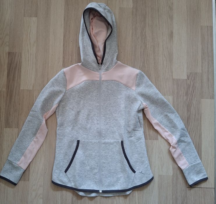 Bluza szara z kapturem rozmiar 152