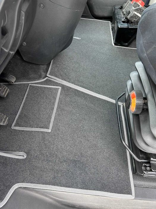 Коврики в салон ворсовые для Renault Master/ Opel Movano/ Nissan NV400